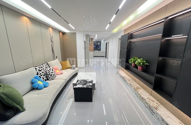 圣地亚哥2室1厅90㎡47.8万二手房图片