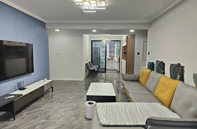 乾丰首府4室2厅137.5㎡71万二手房图片