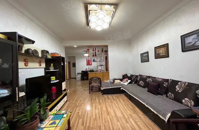 贵都花园3室2厅111㎡58万二手房图片