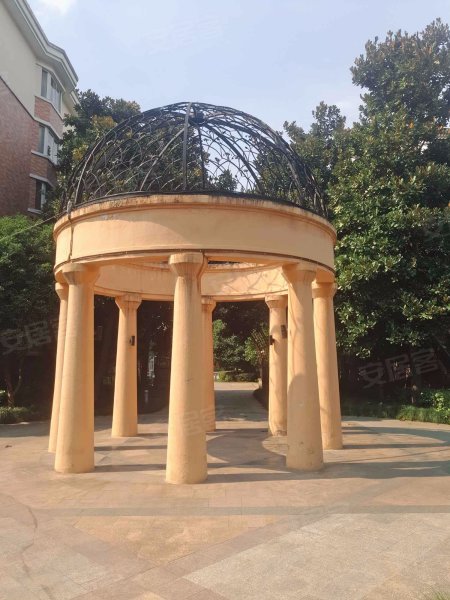 阳光地带花园,紫荆花路311号