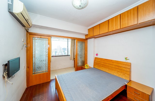 平海公寓1室0厅40.8㎡350万二手房图片