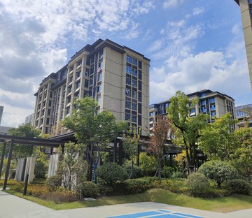 高速静安春晖里