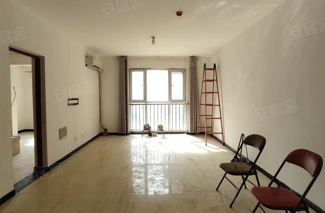 南桥苑3室2厅120㎡91万二手房图片