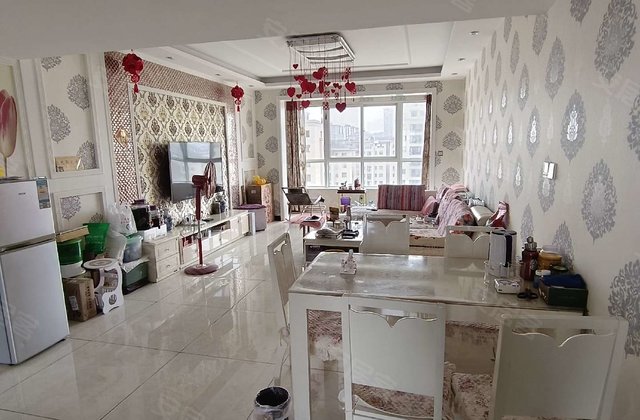 凤凰城3室2厅135㎡61.8万二手房图片