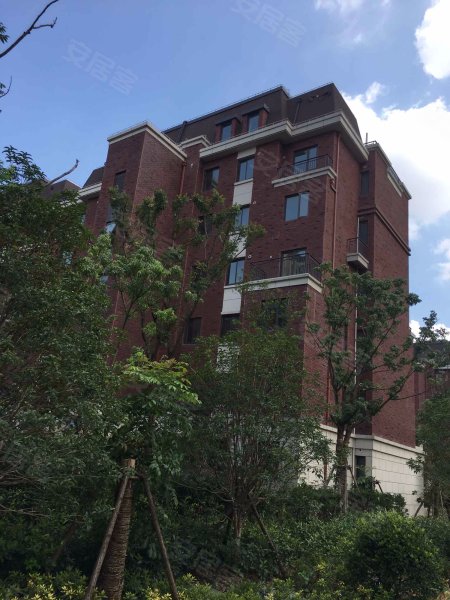 中国铁建青秀城(西区)