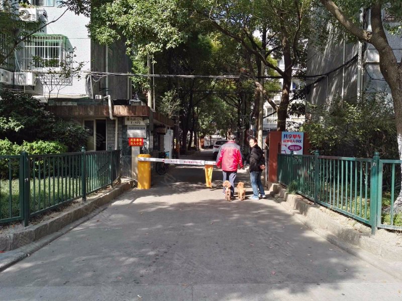 凌兆路521弄小区 