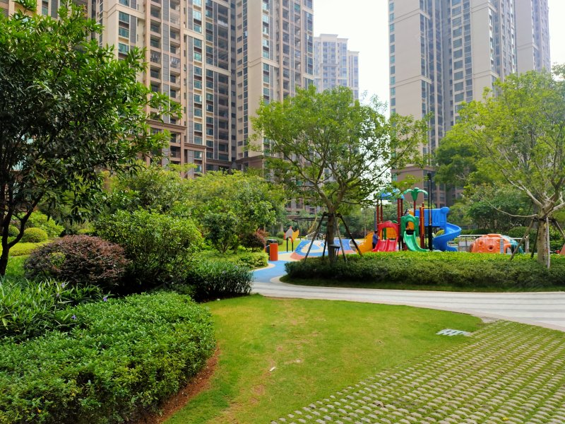 雅居乐花园新地