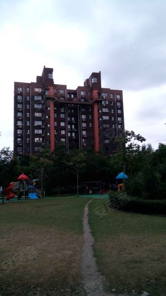 西郊虹韵城景雅苑