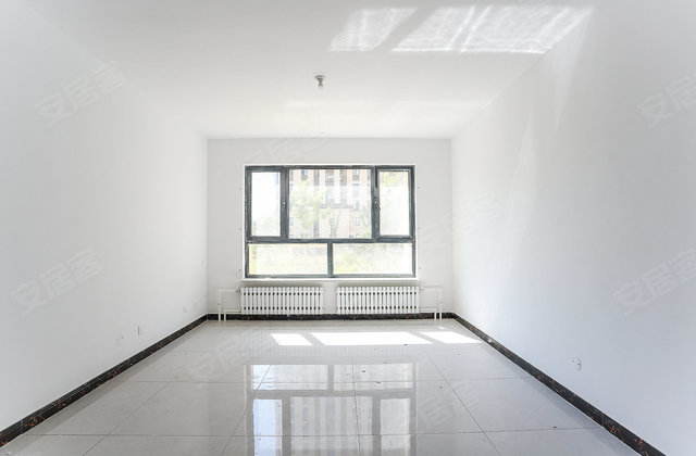 金泰隆棠3室2厅114.54㎡54.5万二手房图片