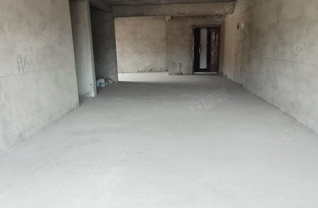 海景文苑4室2厅126㎡65万二手房图片