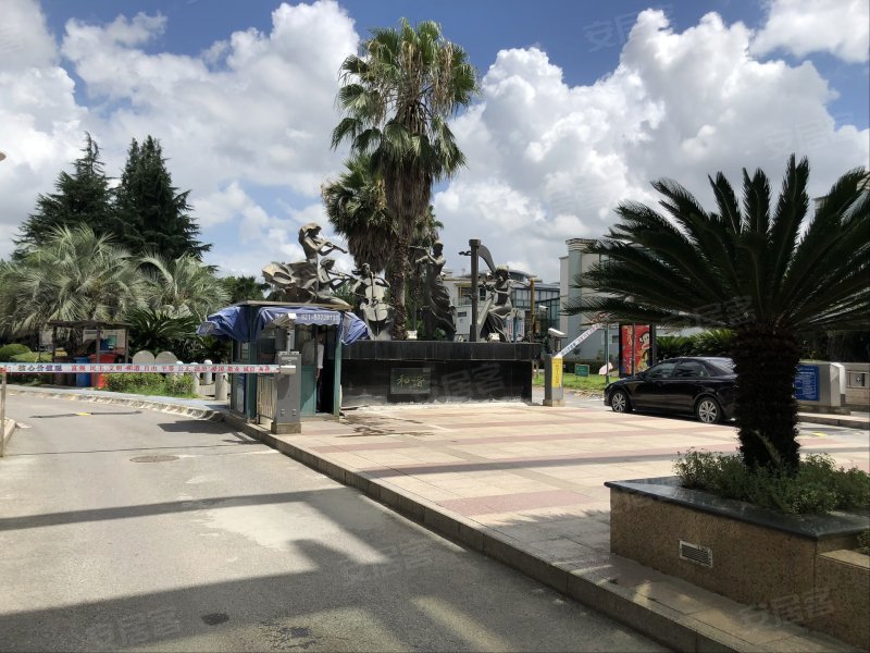 檀香花苑(公寓住宅)