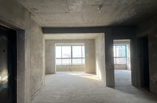 佳和春润华城(6-12号楼)3室2厅125㎡53万二手房图片