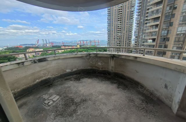 新城海世界3室2厅104㎡35万二手房图片