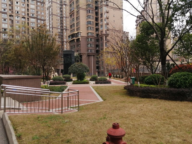 置信逸都花园b区,佛爷湾路298号-巴中置信逸都花园b区二手房,租房