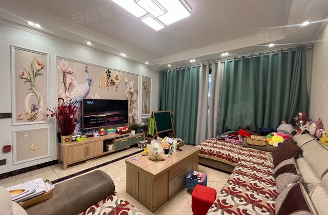 资中城区凯利翡翠园95.8万5室2厅124.