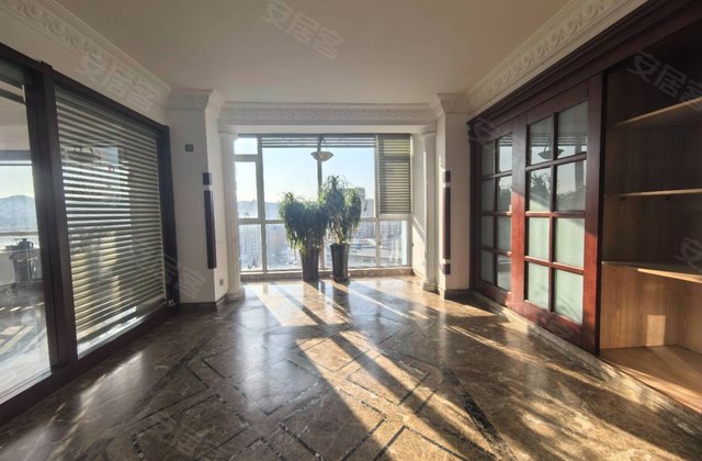 银寰花园2室2厅142㎡158万二手房图片