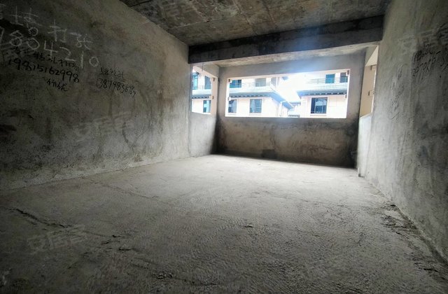 昌南湖壹号3室2厅107.94㎡67万二手房图片