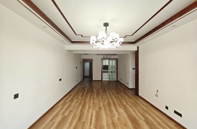 永昌翰苑3室2厅115㎡52万二手房图片