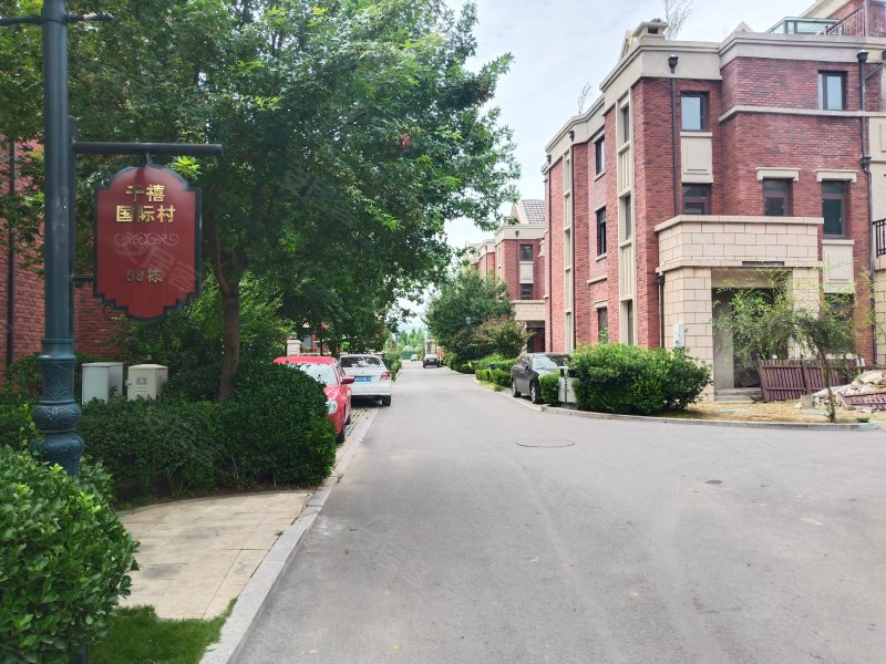 千禧国际村(80号别墅)