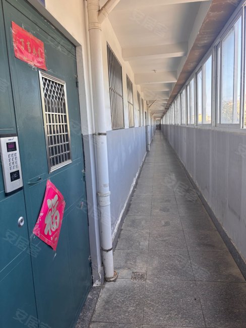 电业路东市场1号商住宅楼3室2厅1卫95.4㎡南21.5万