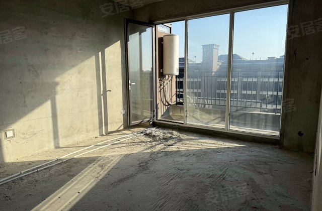 龙脉御府3室2厅128㎡51万二手房图片