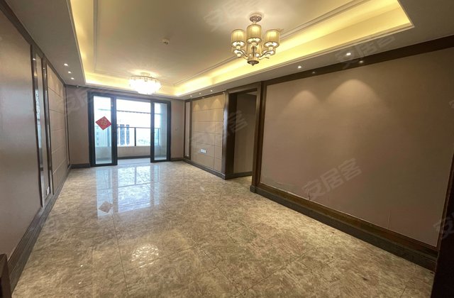正南 3室2厅 豪华装修南唯一住房次新房黄圃中心广场恒大御府107万3室
