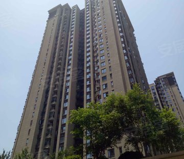 住家装修朝南 江北嘴保利观澜三房拎包入住近地铁