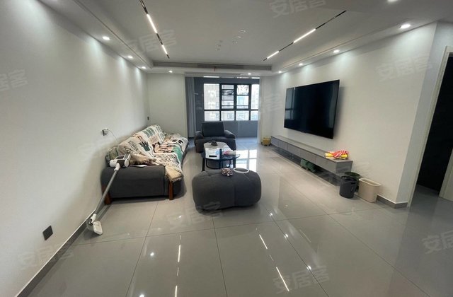 国翠公馆3室2厅144㎡95万二手房图片