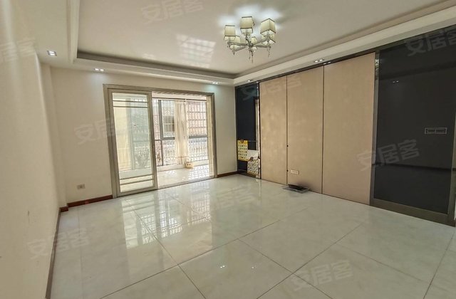 南洋新城3室2厅135㎡58万二手房图片