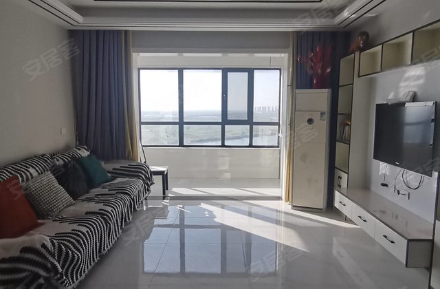 凤凰湾二期3室2厅118㎡58万二手房图片