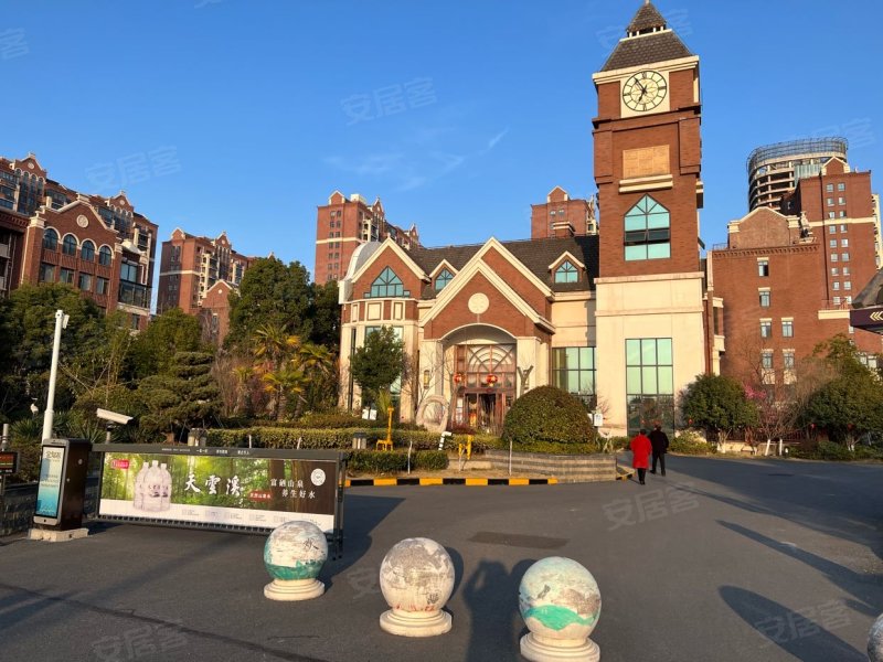 合肥房产网>合肥二手房>高新二手房>蜀西湖二手房>悦湖山院>800_600