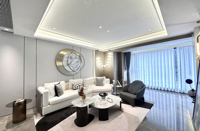 十里春风(广信)3室2厅115㎡40万二手房图片