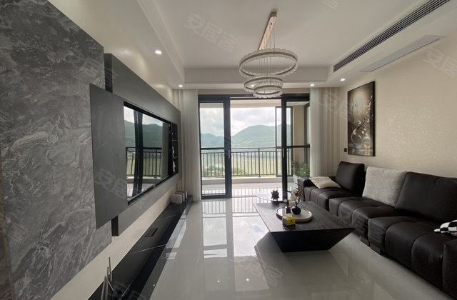 滨江河畔北区3室2厅110㎡53.8万二手房图片