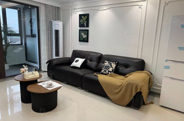 富力城3室2厅102.46㎡35.8万二手房图片