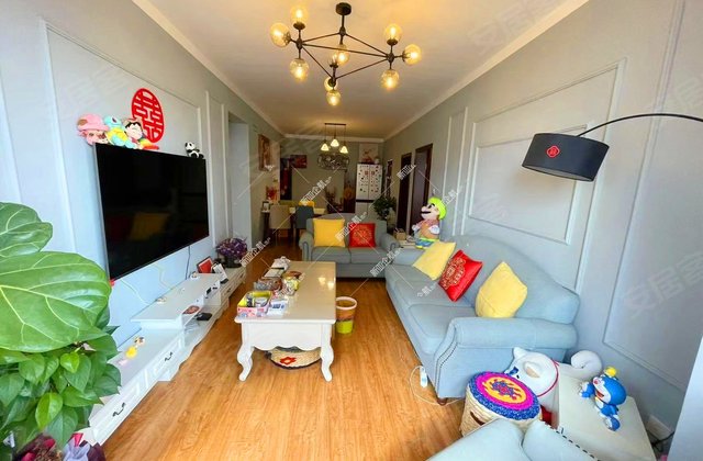 南亚风情第壹城南亚星辰苑3室2厅104.42㎡120万二手房图片