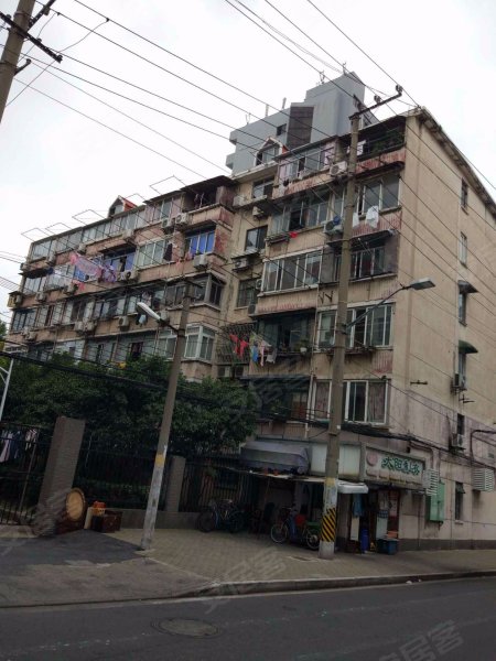 钱仓路402弄小区 