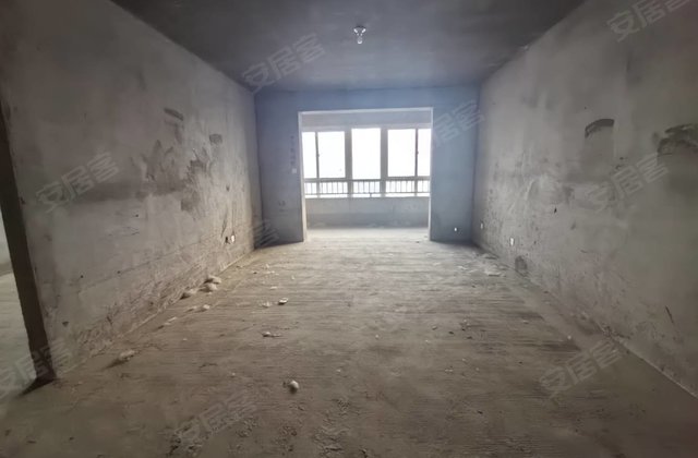 沃漫方景园4室2厅161㎡72.8万二手房图片