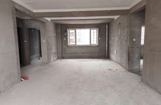 安丘壹号公馆(公寓住宅)3室2厅132㎡66.8万二手房图片