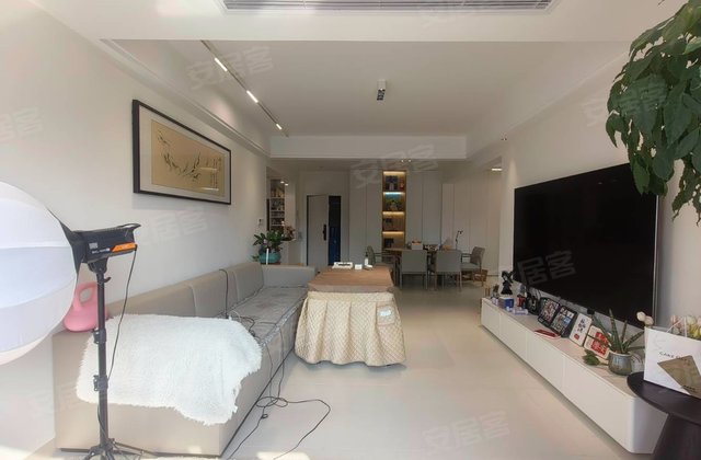 福天中央公馆3室2厅115.17㎡76.8万二手房图片