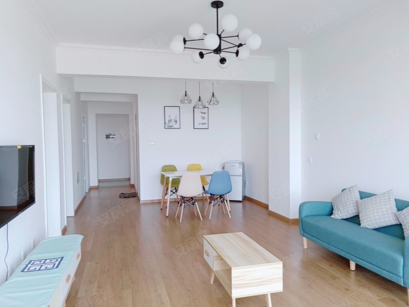 地铁近邻 艺术气息浓厚 精装修 房龄新 居住送家具 房东直卖,艺苑二手