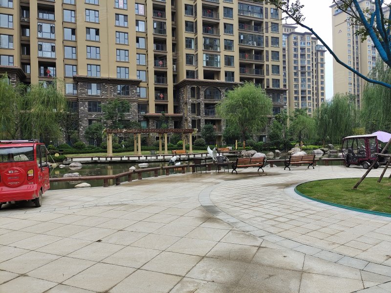 建业森林半岛(西平县)