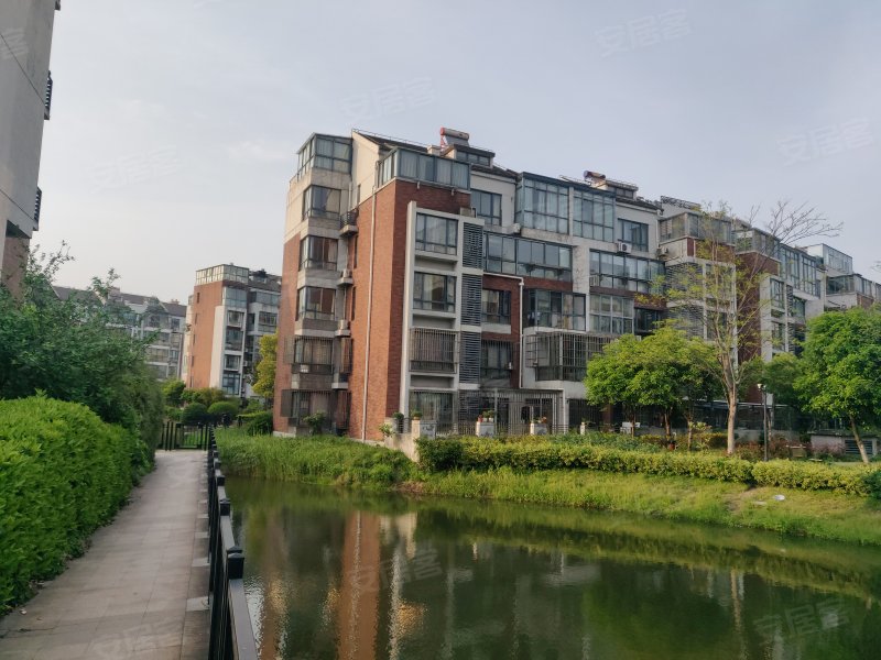 顺驰美兰湖(别墅)