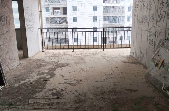 丰茂新城一中小区二期4室2厅120㎡49.8万二手房图片