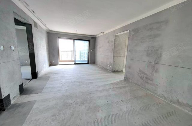 国控柏瑞东方4室2厅128㎡59万二手房图片