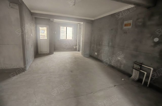 佳田未来城3室2厅2卫147㎡南北68万