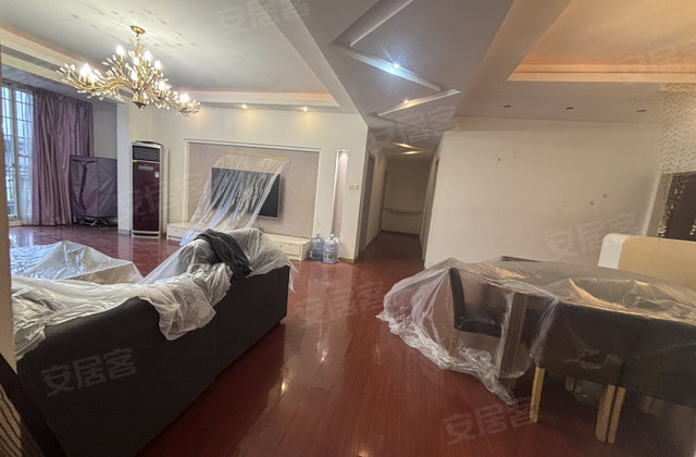 富力嘉园4室2厅178㎡56万二手房图片