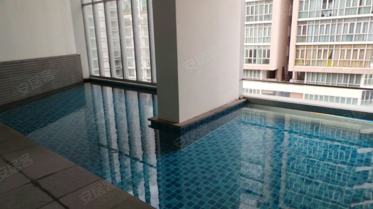 马来西亚吉隆坡约¥622万吉隆坡 高品质豪华公寓  率 可贷款二手房公寓图片