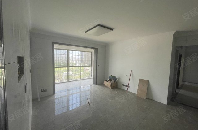 绿洲一品4室2厅133.85㎡54万二手房图片