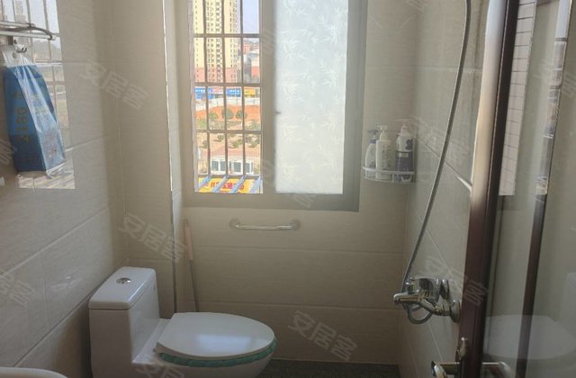 金堰路自建房3室2厅130㎡49.8万二手房图片