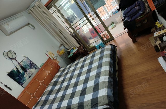 翰林世家3室1厅83.67㎡65万二手房图片